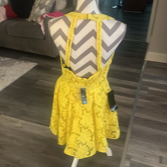 LACE MINI DRESS - Picture 2 of 3